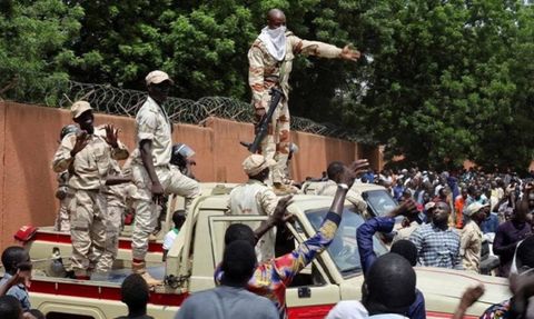 Nijer'deki Darbenin Batılı Müttefikler Üzerindeki Etkisi