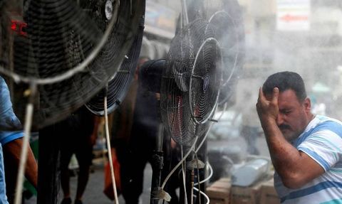 Bağdat'ta Sıcaklıklar 50 Dereceye Ulaştı, Elektrik Kesintileri Devam Ediyor