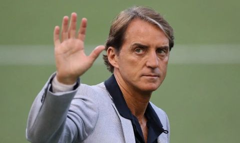 İtalya Milli Futbol Takımı Teknik Direktörü Roberto Mancini İstifa Etti