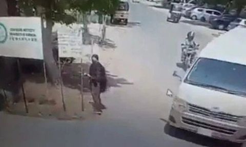 Pakistan'da Çinli Heyete Eşlik Eden Askeri Konvoya Saldırı