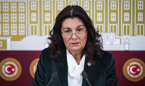 CHP Genel Başkan Yardımcısı Lale Karabıyık, Eğitim Bütçesini Eleştirdi