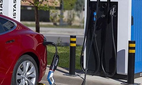Ankara'da Elektrikli Araç Şarj İstasyonları