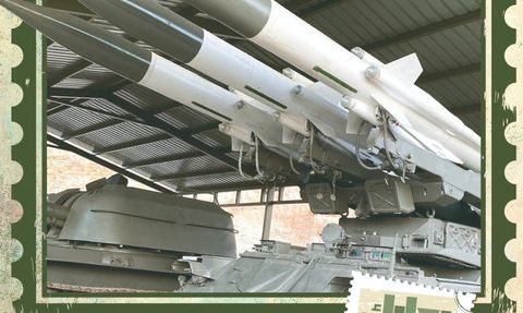 Lübnan İslami Direnişi Hareketi Askeri Fuarı Düzenledi