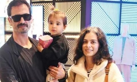 Özge Özpirinçci ve Eşi Bodrum'da Tatil Yaptı
