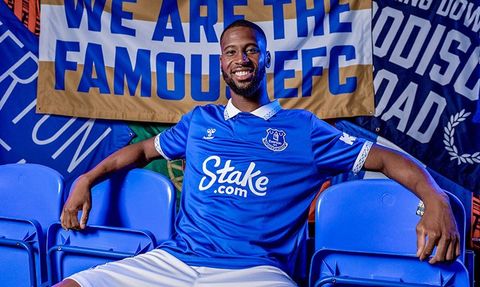 Everton, Beto'yu kadrosuna kattı