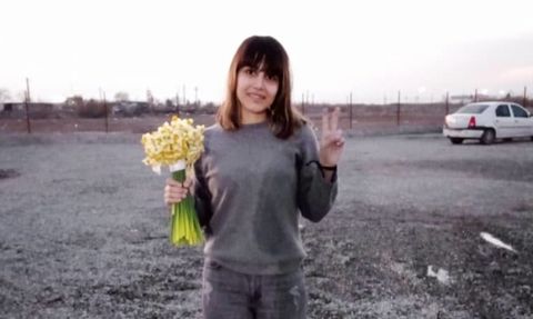 İran Rejimi Tarafından Öldürülen Mahsa Amini'nin Babasıyla Röportaj Yapan Gazeteci Tutuklandı