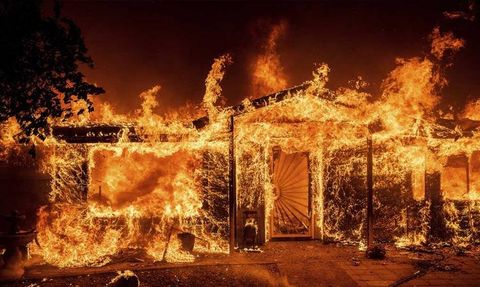 İtfaiye Yanlış Adrese Gitti; 15 Kişi Hayatını Kaybetti