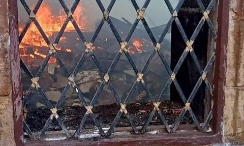 Mısır'da Tarihi Hilal Bey Camii'nde Yangın Çıktı