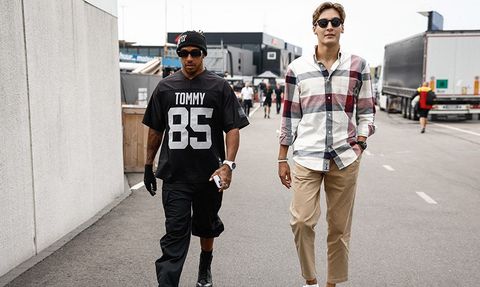 Mercedes, Hamilton ve Russell'ın sözleşmelerini uzattı