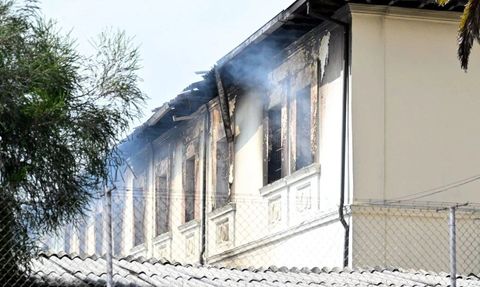 Ekvador İçişleri Bakanı: Mahkumlar Gardiyanları ve Polisleri Rehin Aldı