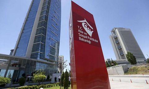 Peş Peşe Gündem Olan Skandalların Ardından Aile Bakanlığı’ndan Dikkat Çeken Adım: İzinler İptal Edildi