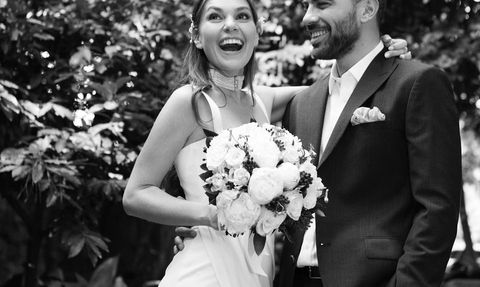 Ünlü Oyuncu Aslı Enver'in Kızı Elay'ın İlk Fotoğrafı Paylaşıldı