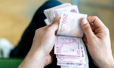 Bu bankalar şubeye gitmeden şipşak kredi veriyor!