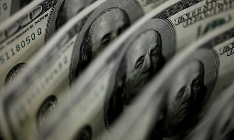 Dolar ve Euro Kurları Yükselişte, Enflasyon Beklentileri Aşıyor