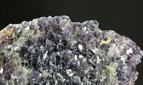 Suudi Arabistan ve Türkiye Arasındaki İş Birliği Yenilenebilir Enerji Yatırımlarını Artırıyor