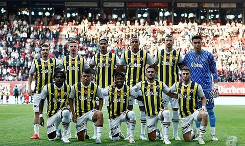 Fenerbahçe, Manchester United'ın Kadro Dışı Bıraktığı Jadon Sancho İçin Devrede