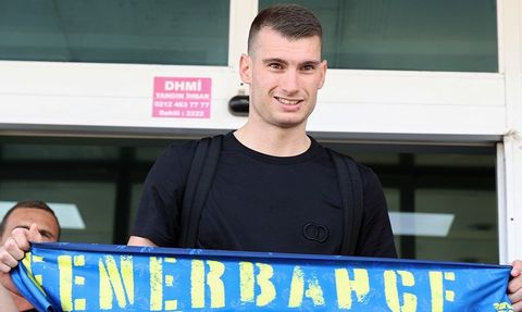 Fenerbahçe'nin Yeni Kalecisi Dominik Livakovic Yılın En İyi Kalecileri Arasında