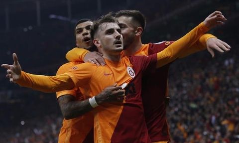 Diyanet İşleri Başkanlığı Hac ve Umre Hizmetleri Genel Müdürlüğü, Kerem Aktürkoğlu'nun Umre İzlenimlerini Paylaştı