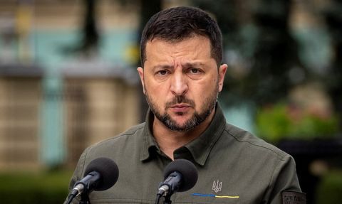 Ukrayna Devlet Başkanı Zelenskiy, Üç Deniz İnisiyatifi Zirvesi'nde Konuştu