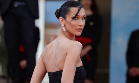 Bella Hadid Verdiği Pozlarla Gündem Oldu!