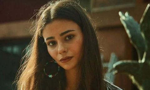 Ömer Dizisinin İkinci Sezonuna Dahil Olan Esra Akkaya ve Damla Makar Kimdir?