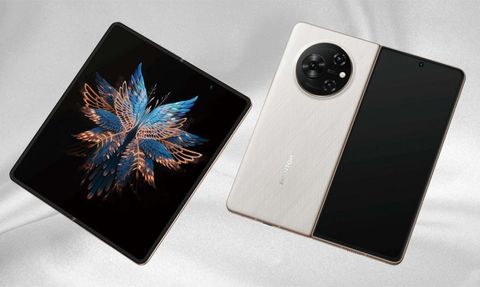 Tecno Phantom V Fold: Katlanabilir Ekranlı Yeni Telefon