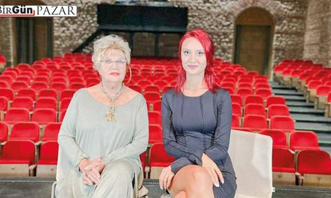 Ayşe Kulin'in Veda Romanı Sahneye Taşınıyor