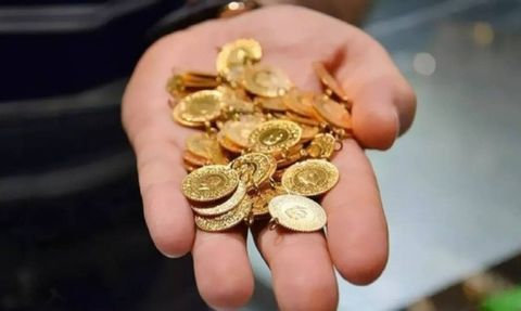 Altın Fiyatlarındaki Dalgalanmalar Yatırımcıları Harekete Geçirdi