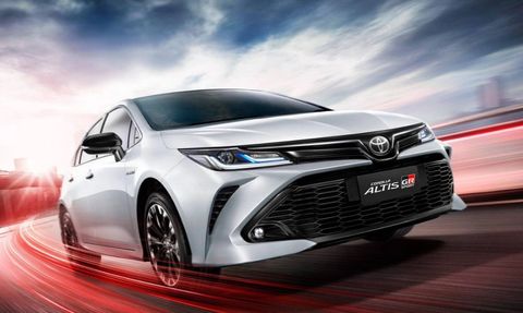 Toyota Corolla: Sedan Segmentinin Lideri
