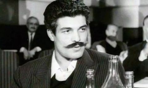 Yeşilçam'ın Yakışıklı Prensi İzzet Günay Son Görüntüsüyle Gündem Oldu