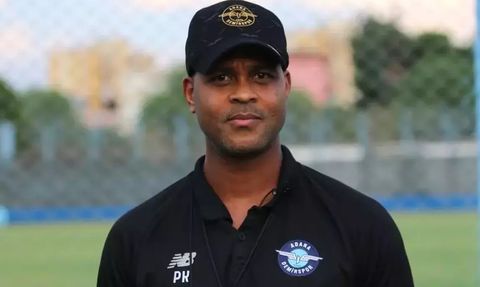 Adana Demirspor Teknik Direktörü Patrick Kluivert: İyi İletişim Kurmak Çok Önemli