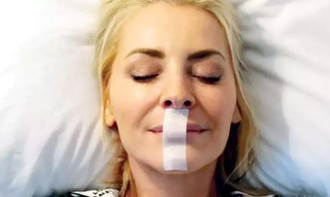 Uyku Öncesi Ağız Bantlama Uygulaması: Faydalı mı, Tehlikeli mi?