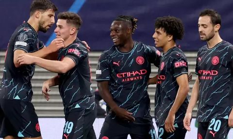 Şampiyonlar Ligi'nde Manchester City ve Barcelona'dan galibiyet