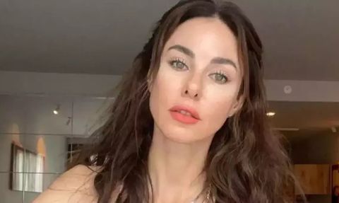 Defne Samyeli, Çin Üniversitesinde Genetik ve Cilt Gençliği Üzerine Çalışmalarıyla İlgilendi