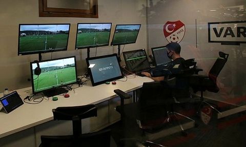 Süper Lig'de VAR Hakemleri Yapay Zeka ile Atanacak