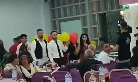 Yalova'da Galatasaray Temalı Düğün Töreni