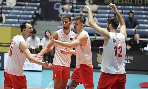 A Milli Erkek Voleybol Takımı, 2024 Paris Olimpiyatları Elemeleri B Grubu'ndaki Son Maçta Tunus'u 3-0 Yendi