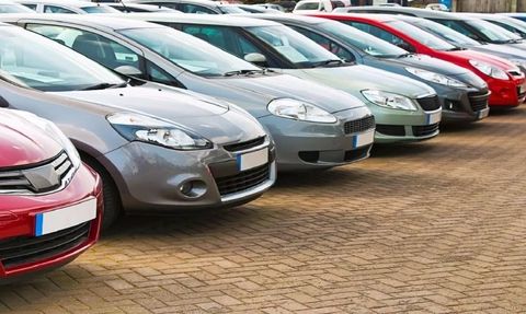 İkinci El Araç Piyasası Darboğaza Girdi