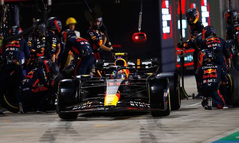 Red Bull'un İkinci Pilotu Perez'in Koltuğu Sallanıyor