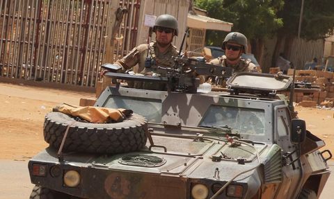 Fransa, Nijer'deki Askerlerini Geri Çekmeye Başladı