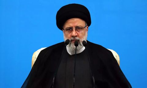 İran Cumhurbaşkanı İbrahim Reisi ile Fransa Cumhurbaşkanı Emmanuel Macron Filistin Krizi Hakkında Görüştü