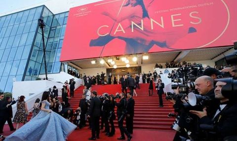 Türk Dizileri MIPCOM Fuarında Yoğun İlgi Görüyor