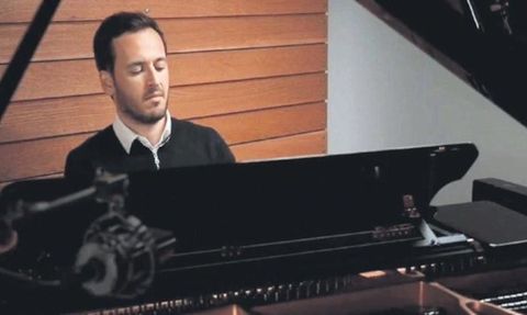 Kalyon İnşaat Yönetim Kurulu Üyesi Mehmet Kalyoncu Cumhuriyet'in 100. Yılı İçin Bestelediği Marşı Yayınladı