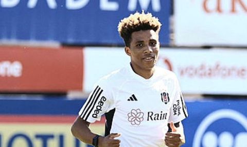 Beşiktaş-Galatasaray Derbisinde Yıldız Oyuncuların Performansı Ön Planda