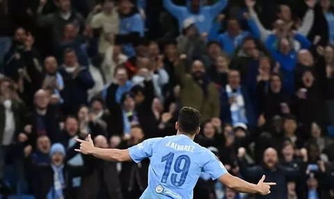 Barcelona, Julian Alvarez'i transfer etmek için harekete geçti