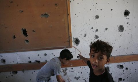 İsrail Okul Vurdu: 6 Kişi Öldü!