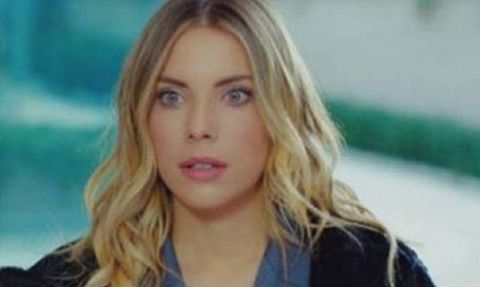 Oyuncu Eda Ece'nin Acı Günü: Köpeği Pluto Vefat Etti