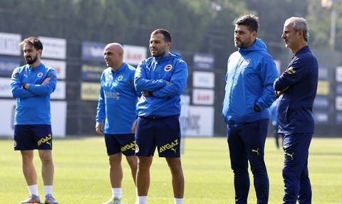 Fenerbahçe'nin Yıldızı Sebastian Szymanski'ye Yeni Teklifler