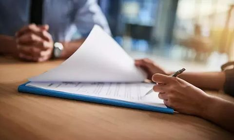 Bankalar Kredi Müzakerelerinde Kısıtlamaya Başvuruyor