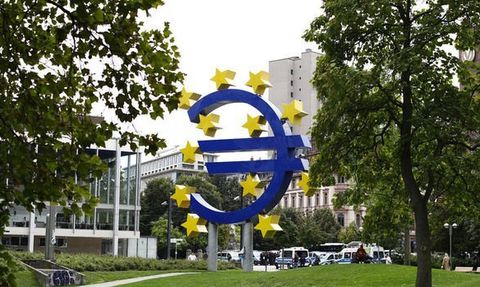 Euro Bölgesi'nde Kamu Borcu ve Bütçe Açığı Verileri Açıklandı